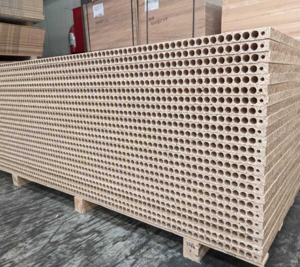 ΔΙΑΤΡΗΤΟ ΝΟΒΟΠΑΝ