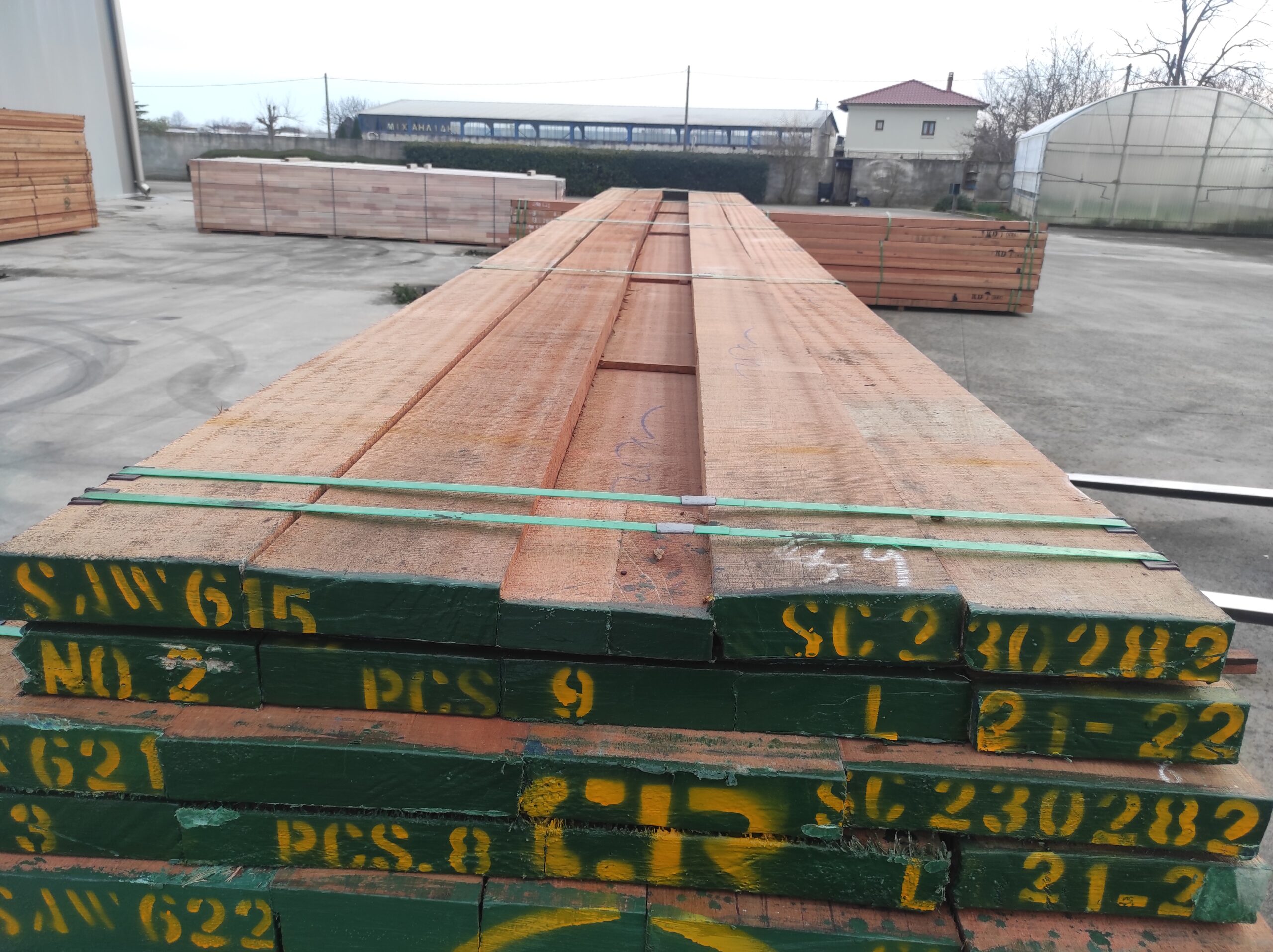 Meranti Dark Red - Image 5