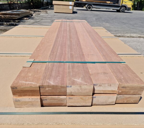 MERANTI A 82x125 - 82x145 (D - K - D)