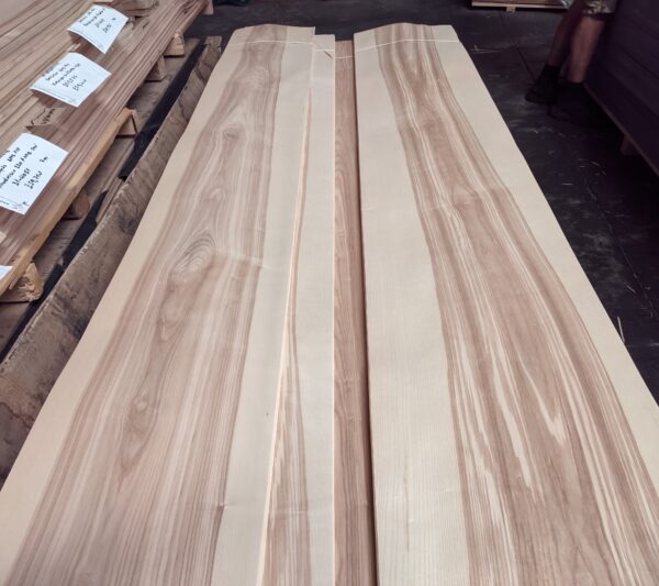 Μέλιο Ολιβάτο    (Olive Ash )