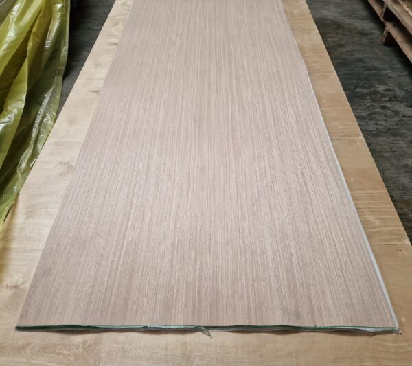 Δρυς Ισόβενος 5005  (Oak Rift cut 5005)