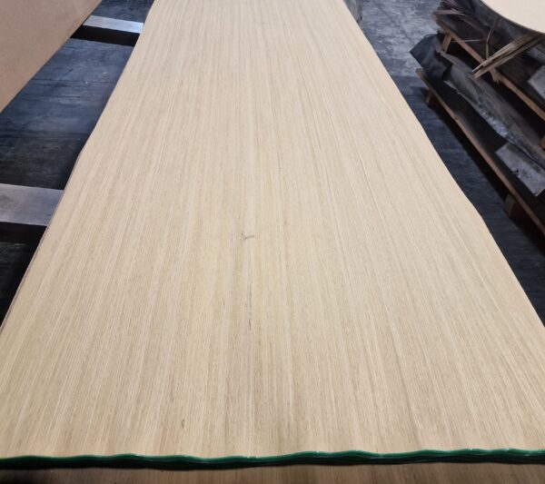 Δρυς Ισόβενος 1001  (Oak Rift cut 1001)