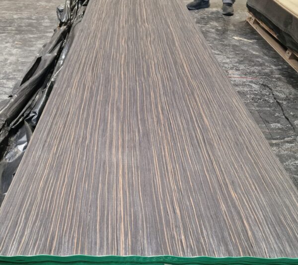 Ebony 5271