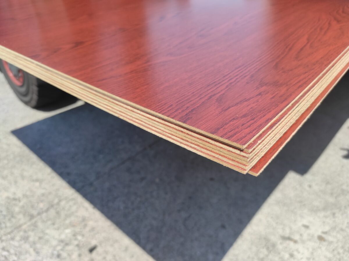 Lacquered HDF - Image 3
