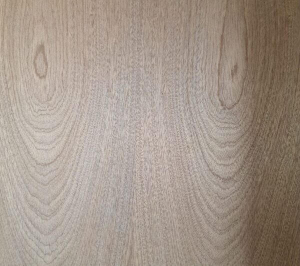 Blockboard επενδεδυμένα (Veneered blockboard)
