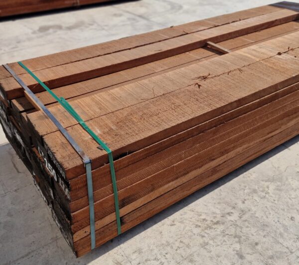 Khaya / African Mahogany